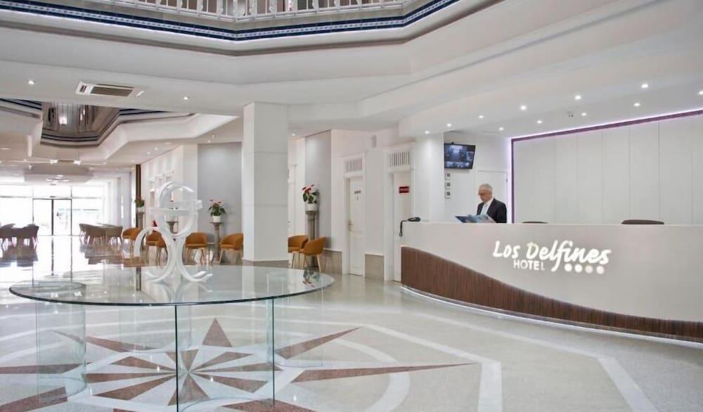 לה מנגה דל מר מנור Hotel Los Delfines מראה חיצוני תמונה