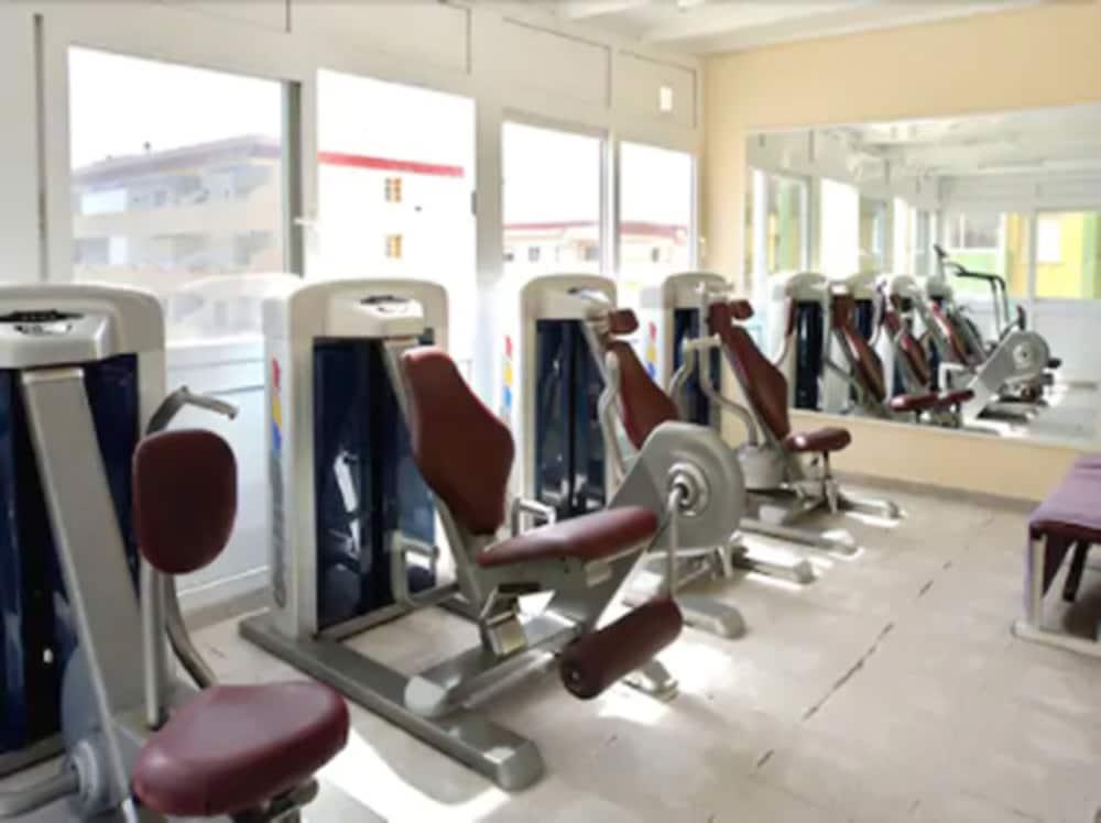 לה מנגה דל מר מנור Hotel Los Delfines מראה חיצוני תמונה