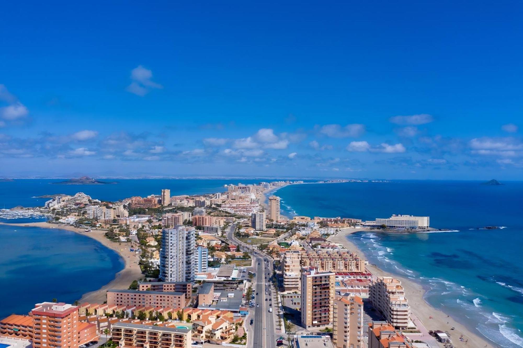 לה מנגה דל מר מנור Hotel Los Delfines מראה חיצוני תמונה