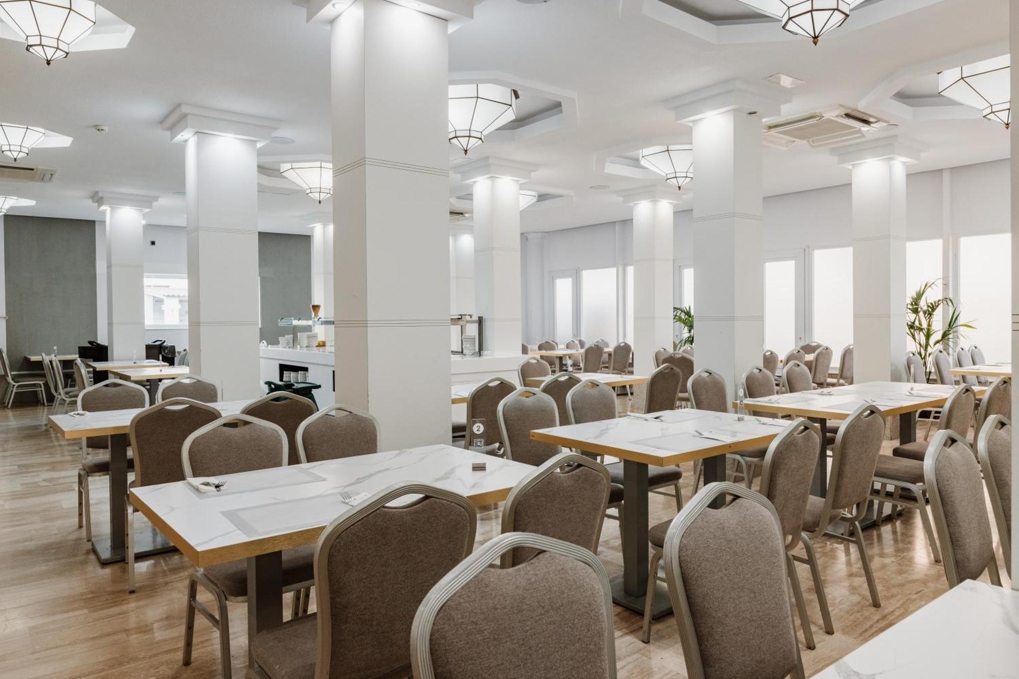 לה מנגה דל מר מנור Hotel Los Delfines מראה חיצוני תמונה