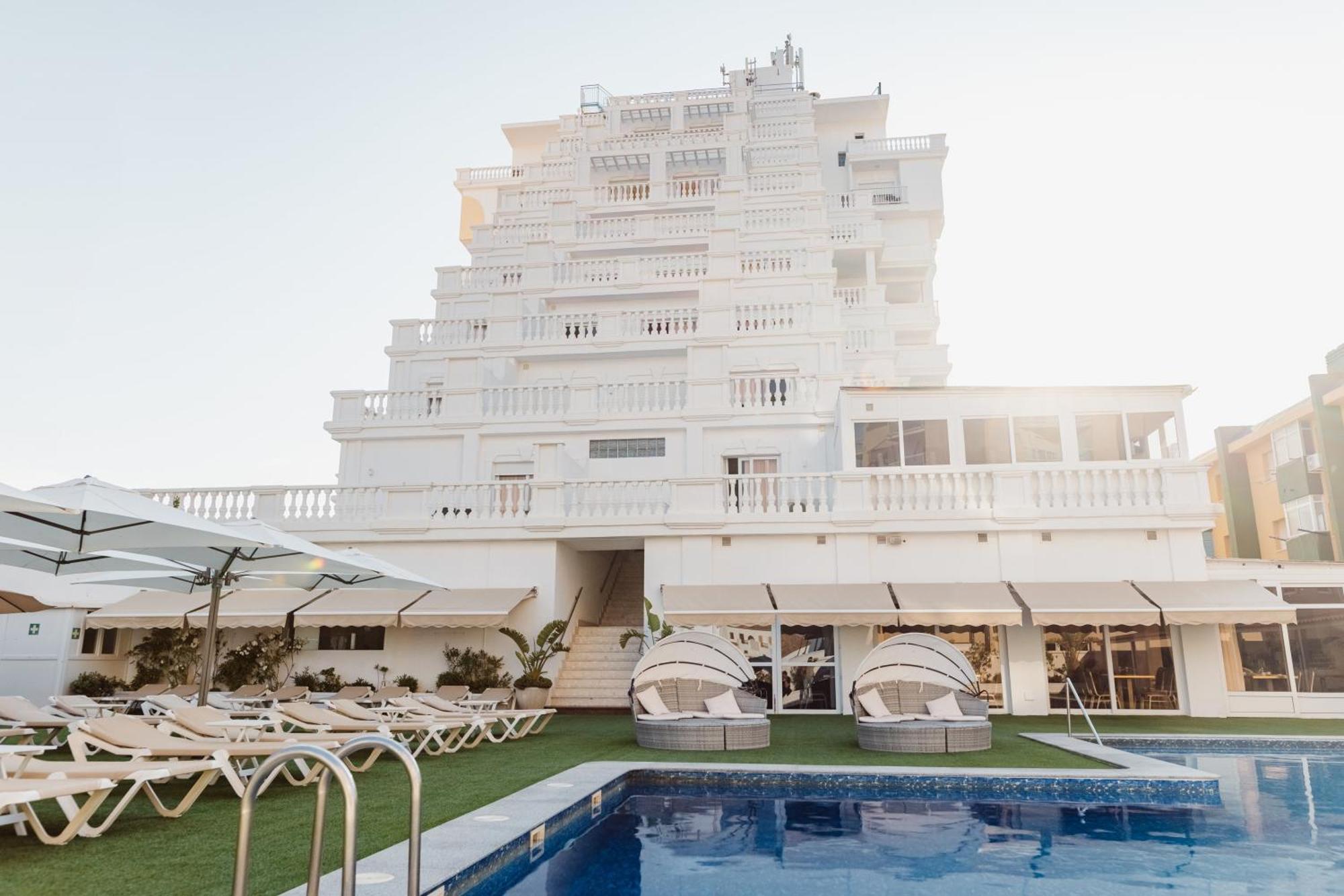 לה מנגה דל מר מנור Hotel Los Delfines מראה חיצוני תמונה