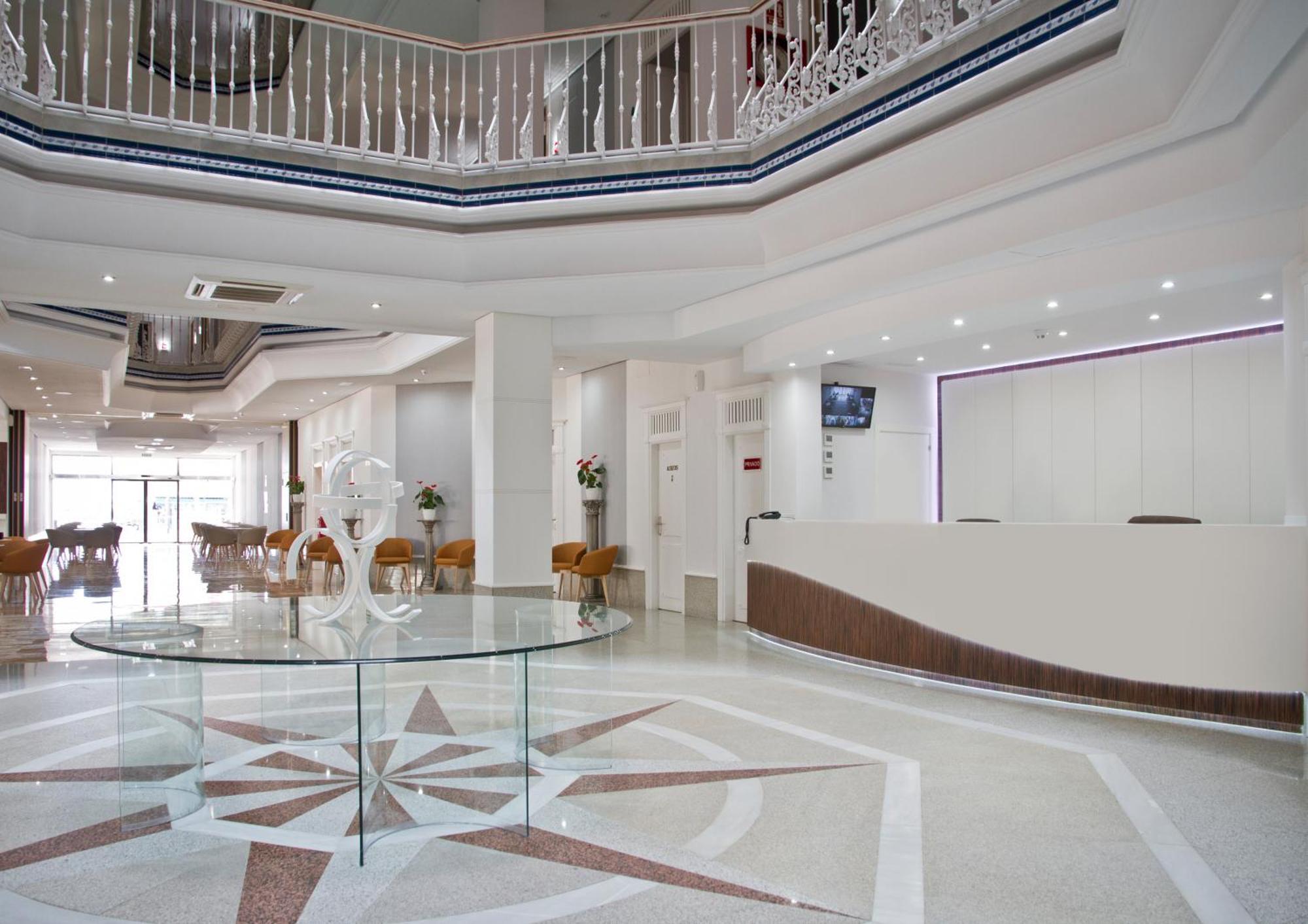 לה מנגה דל מר מנור Hotel Los Delfines מראה חיצוני תמונה